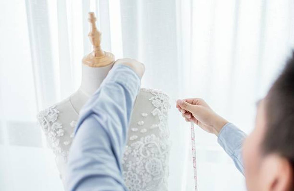 Zipper Repair & Clothing Repair Services — Danbury, CT