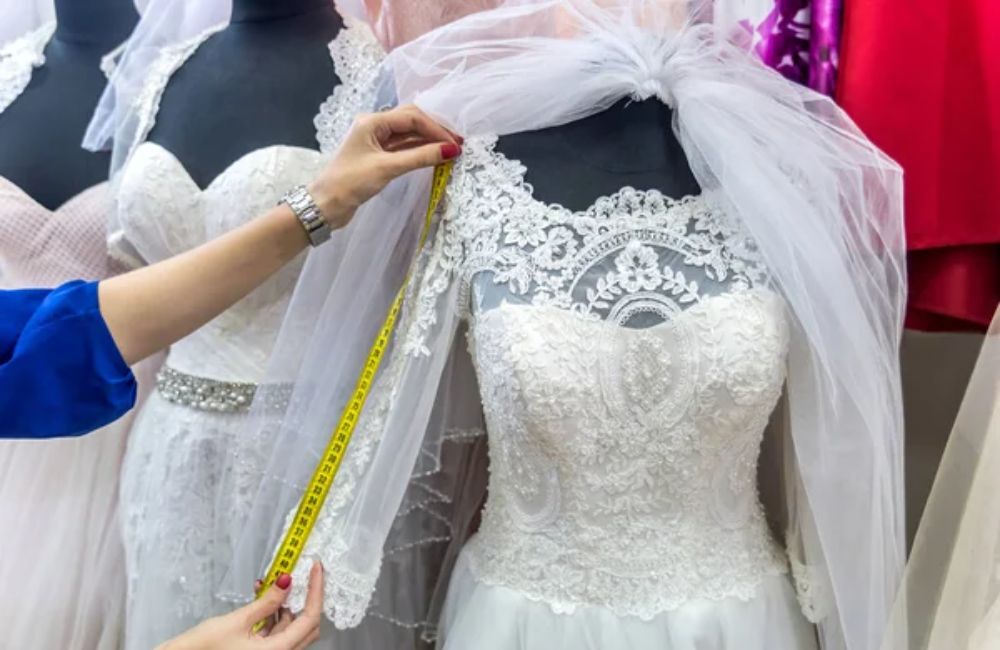 Zipper Replacement & Clothing Repairs