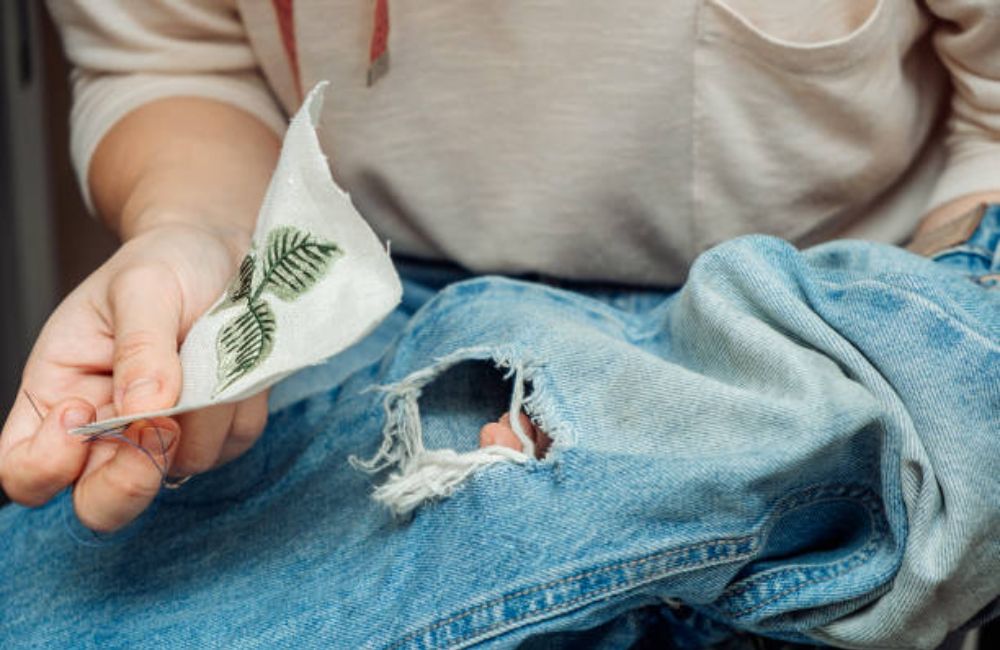 Zipper Repair & Clothing Repair Services — Danbury, CT